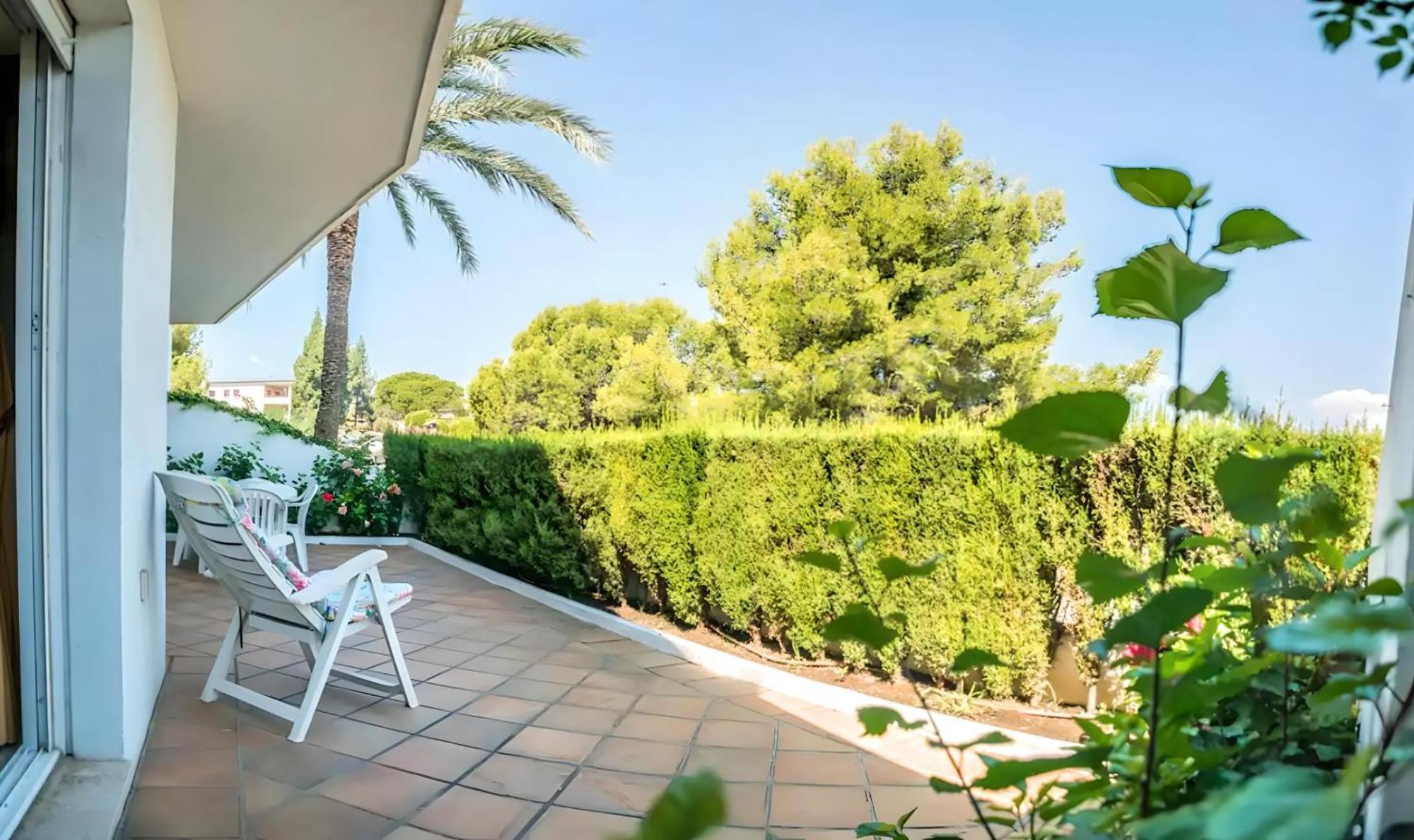 Gorgeous 2Br Apt. W/ Mountain View Puerto Banus 马尔韦利亚 外观 照片