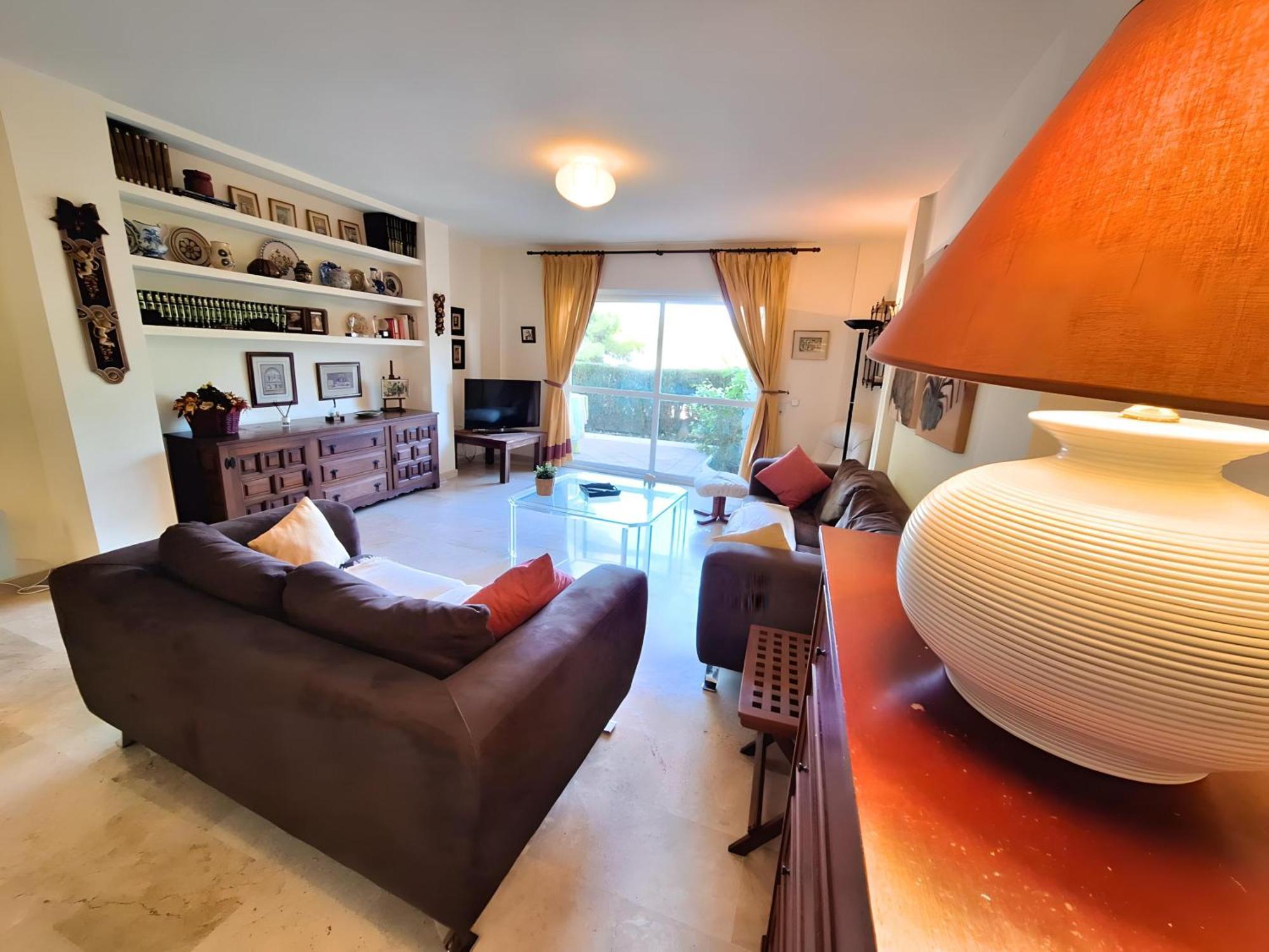 Gorgeous 2Br Apt. W/ Mountain View Puerto Banus 马尔韦利亚 外观 照片