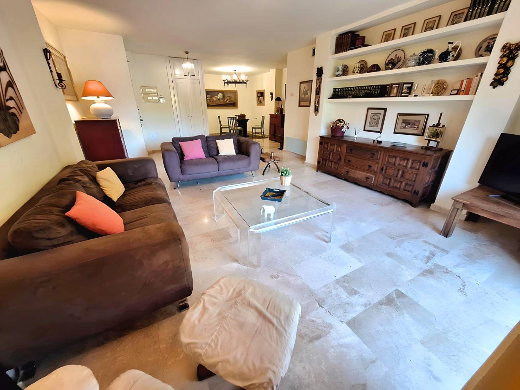 Gorgeous 2Br Apt. W/ Mountain View Puerto Banus 马尔韦利亚 外观 照片